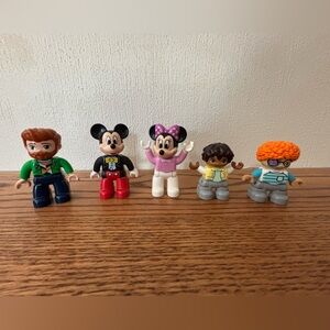 LEGO DUPLO 5 Mini Figures Play Toys Minnie Mickey Man Boys Eye Patch